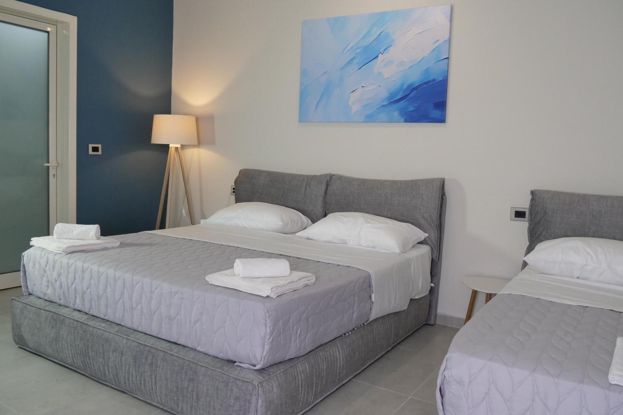 Stay-Five Rooms & Apartments Shkoder Exterior photo